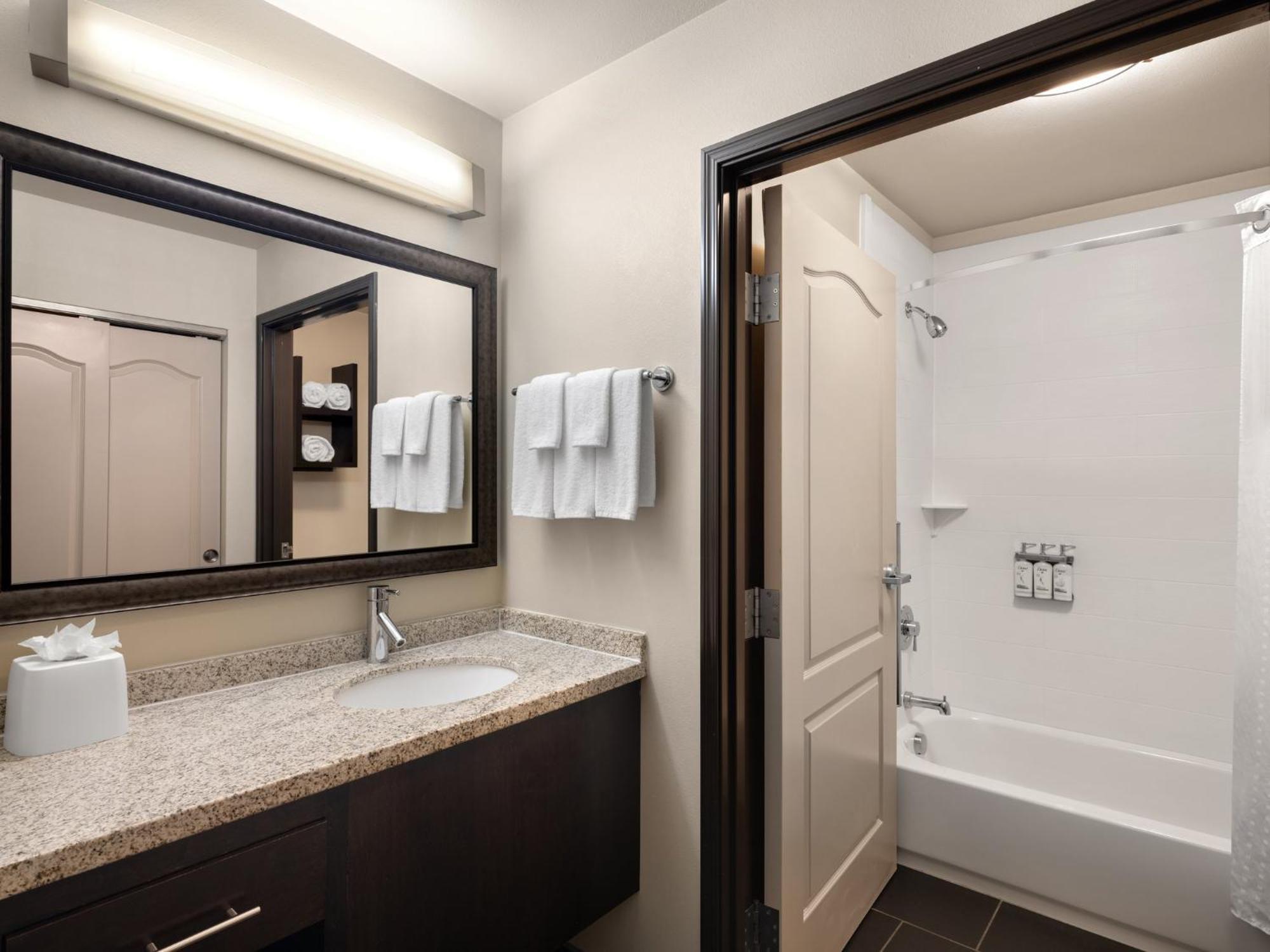 Staybridge Suites Midvale By Ihg Exterior photo